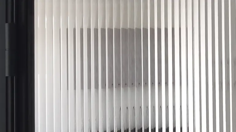 Szkło w drzwiach loftowych