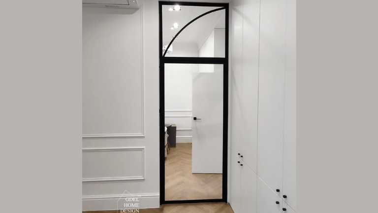 Jak wybrać idealne drzwi loftowe do małych przestrzeni?