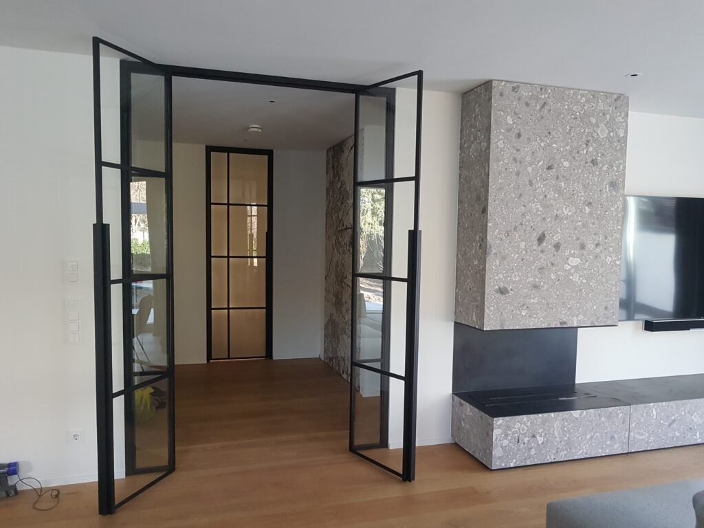 Drzwi loftowe w salonie GDEL