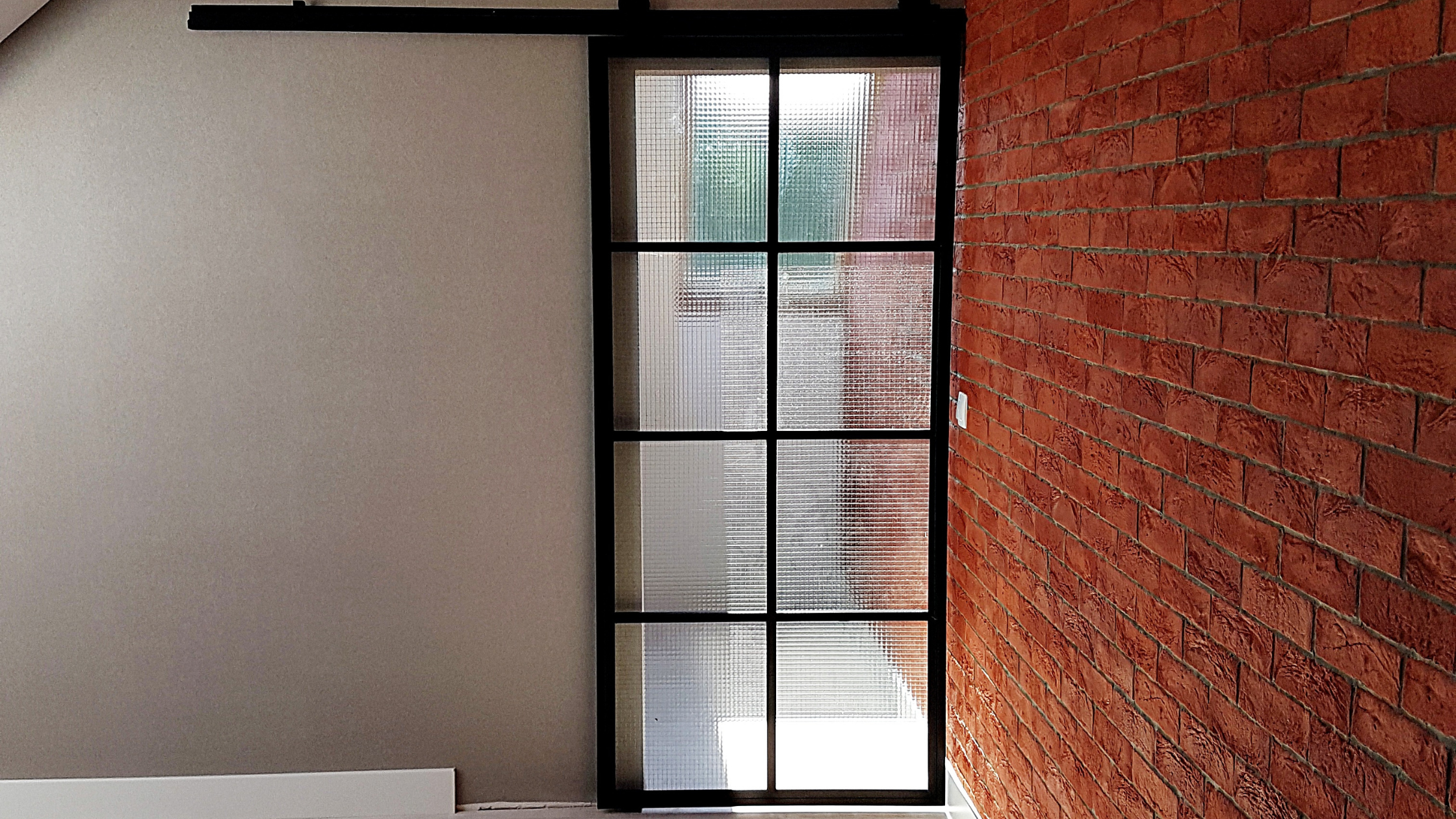 5 błędów przy wyborze drzwi przesuwnych – jak ich uniknąć?