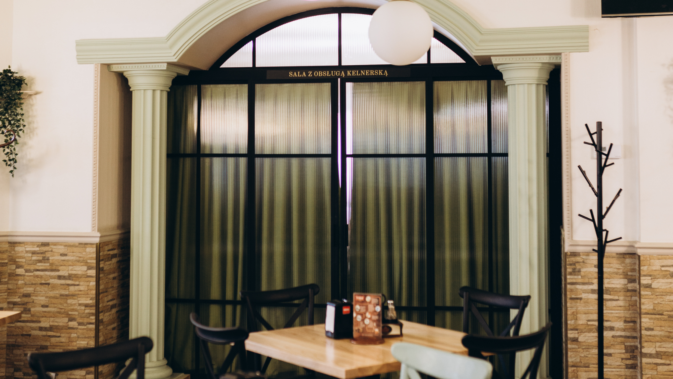 5 błędów przy wyborze drzwi przesuwnych – jak ich uniknąć?