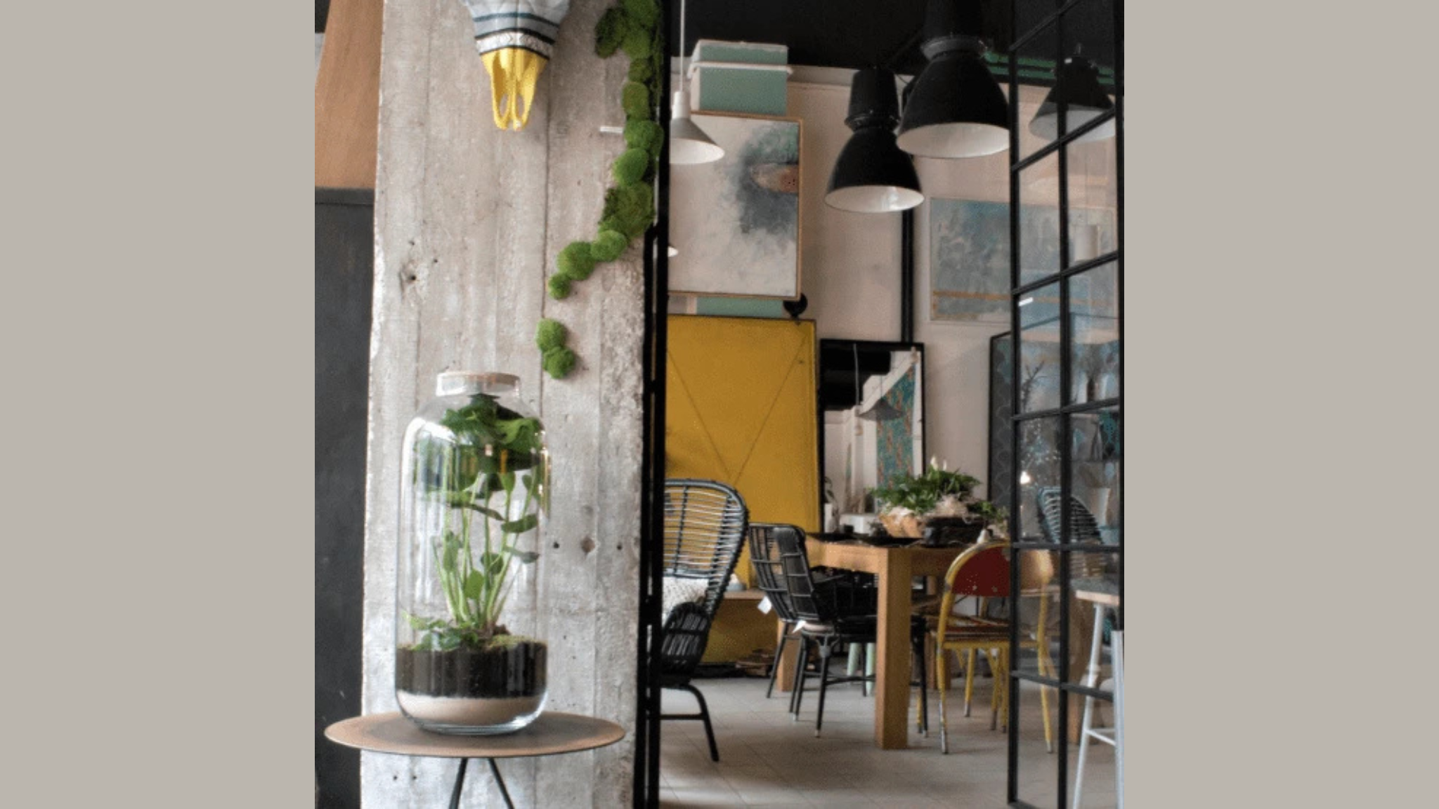 Regały loftowe w przestrzeniach mieszkalnych