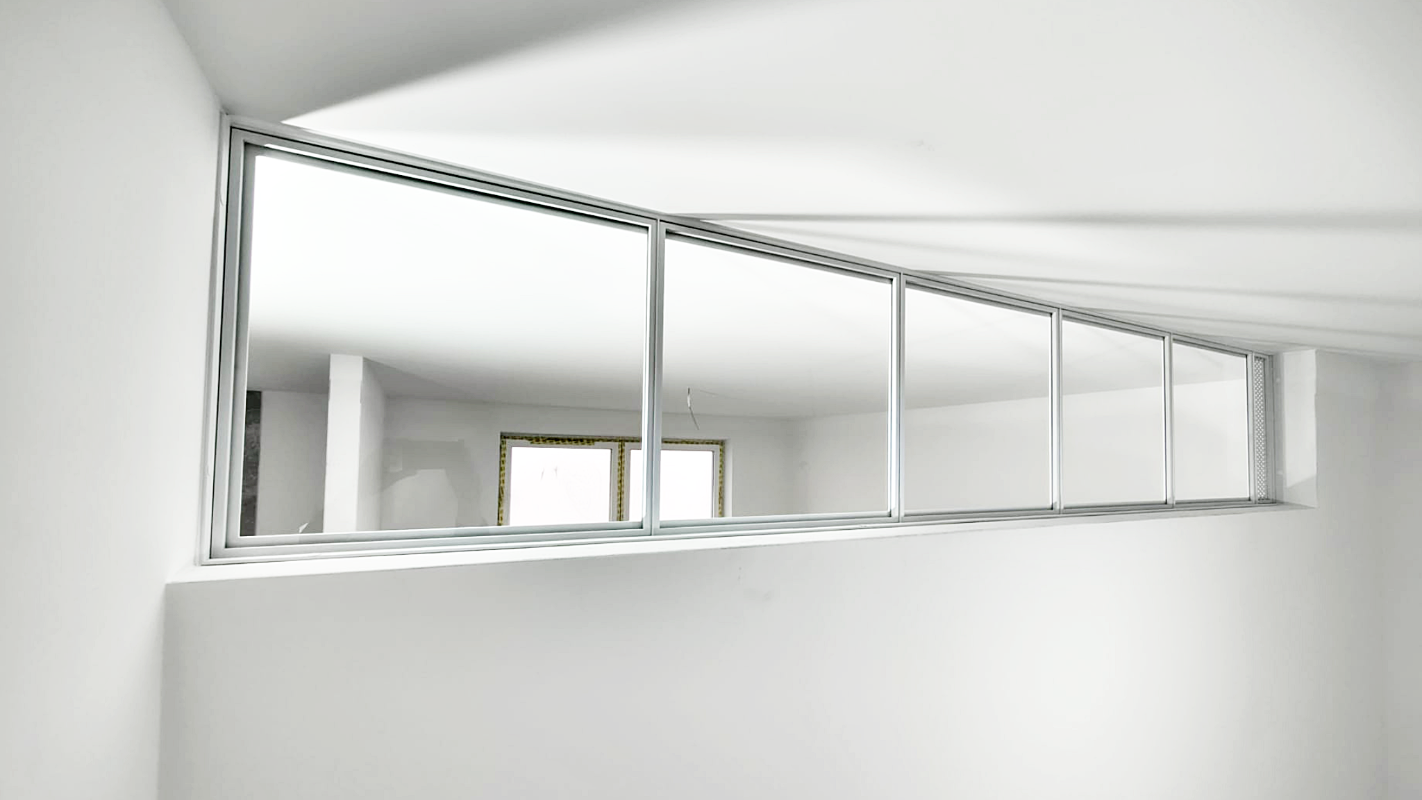 Drzwi loftowe jako fundament nowoczesnej architektury wnętrz